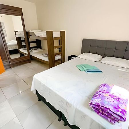 104 - Apartamento Completo Para Ate 7 Hospedes Patos de Minas Exterior foto